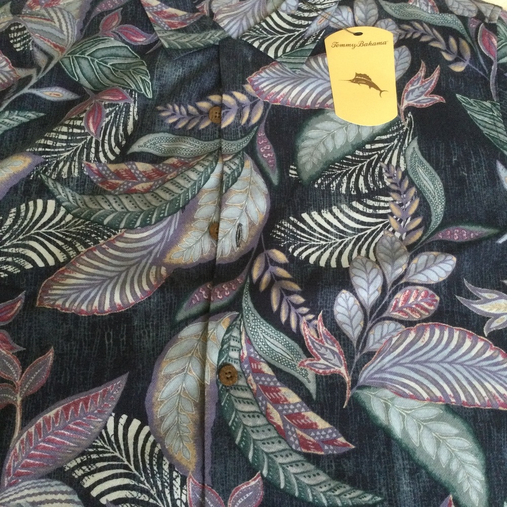 Tommy Bahamas shirt